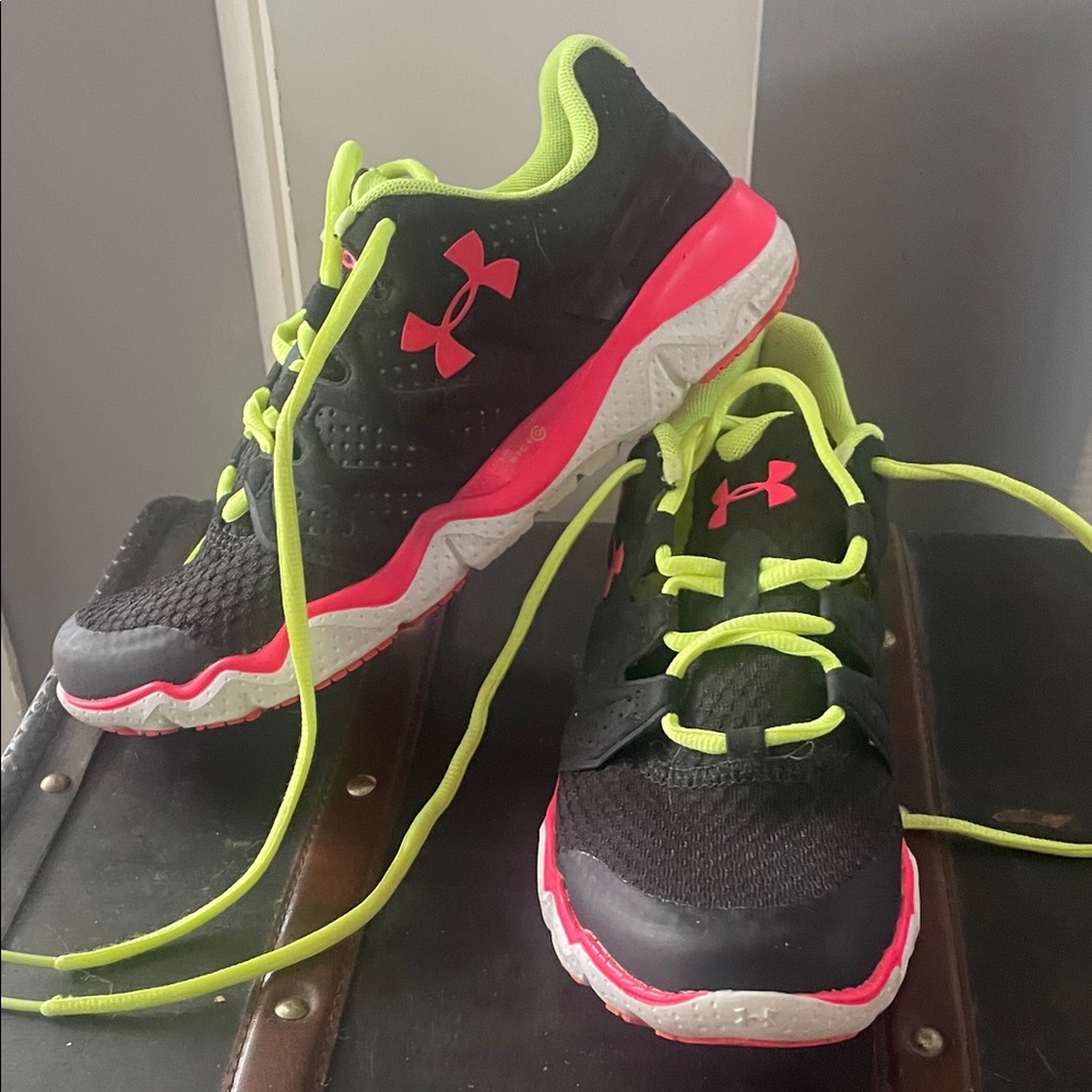 Under Armour Black and Neon Pink Athletic Shoes